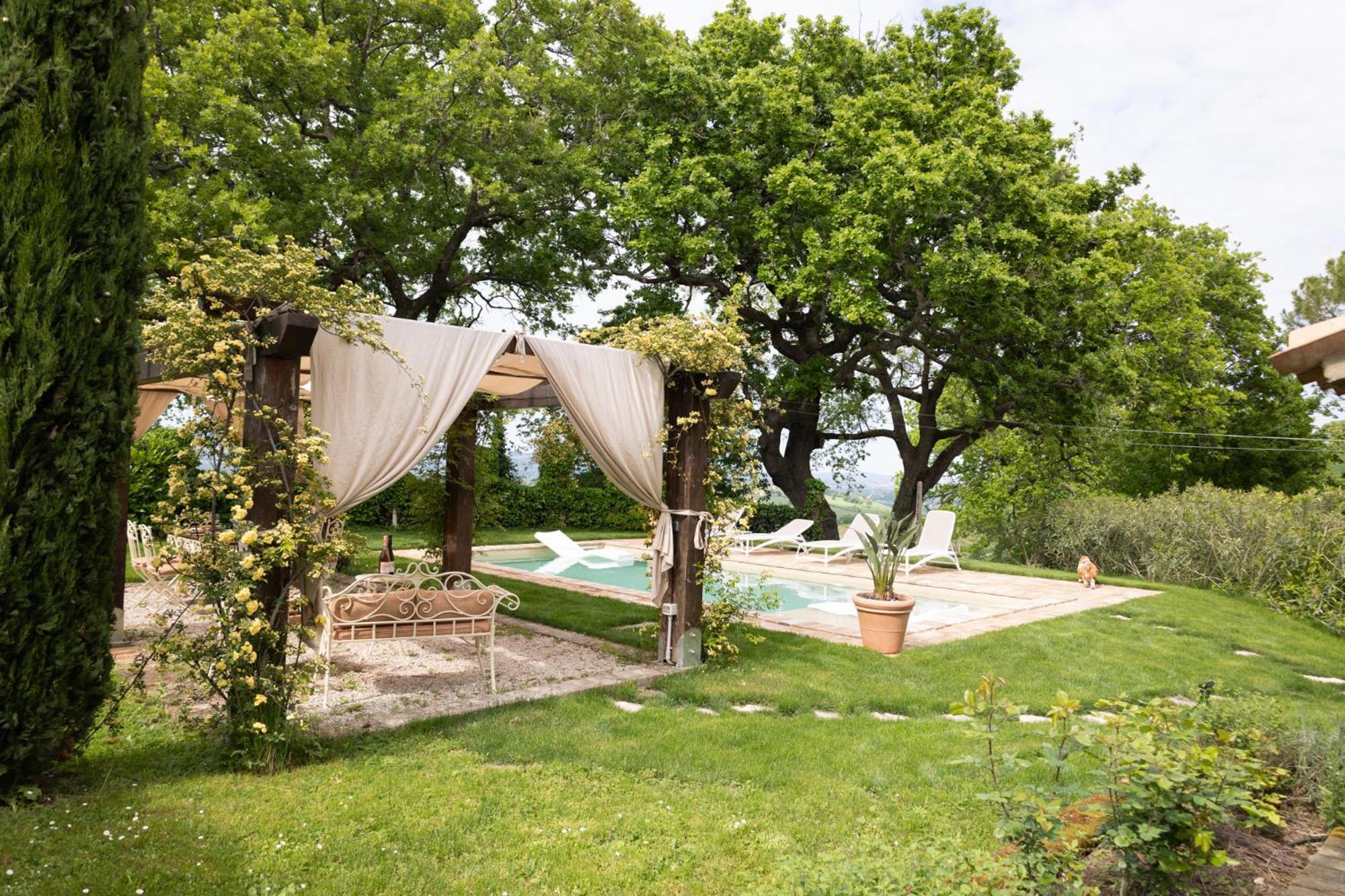 Ca' Le Cerque, Villa Surrounded By The Marche Nature Fossombrone Exterior foto